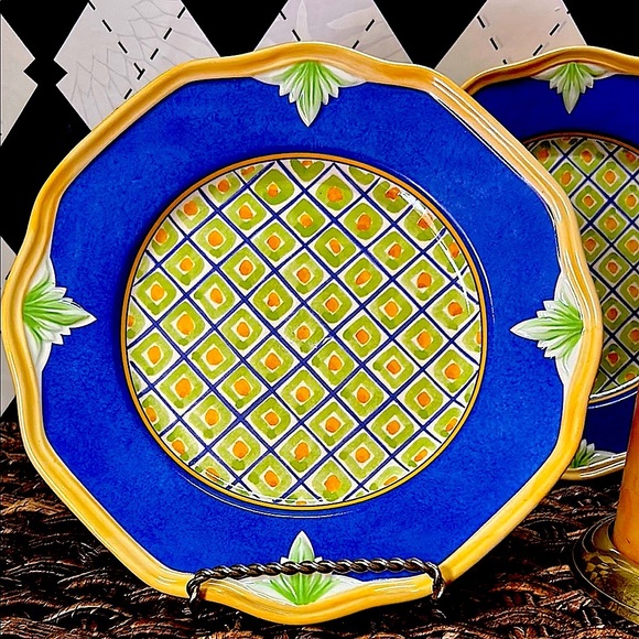 Pair of Pfaltzgraff Villa della Luna Luncheon Plates – Hand-Painted - Picture 4 of 8